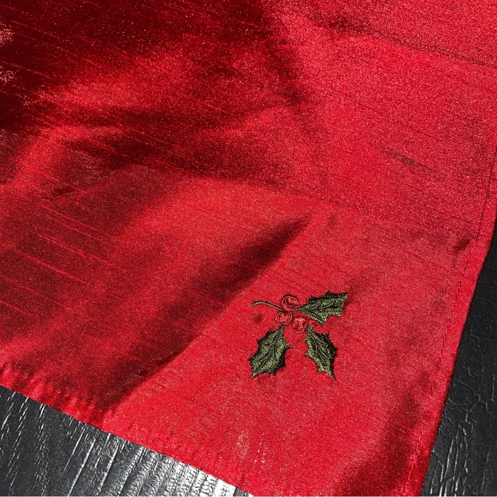 Cloth Holiday Christmas Dinner Napkins Embroidered Holly Berries‎ Set Of 6
